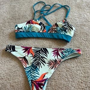 Roxy swimsuit size small
